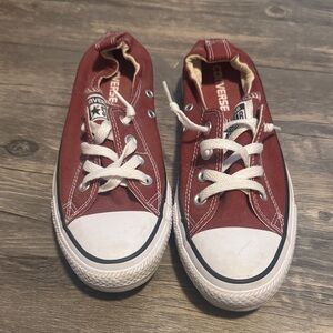 Converse Burgundy Sneakers